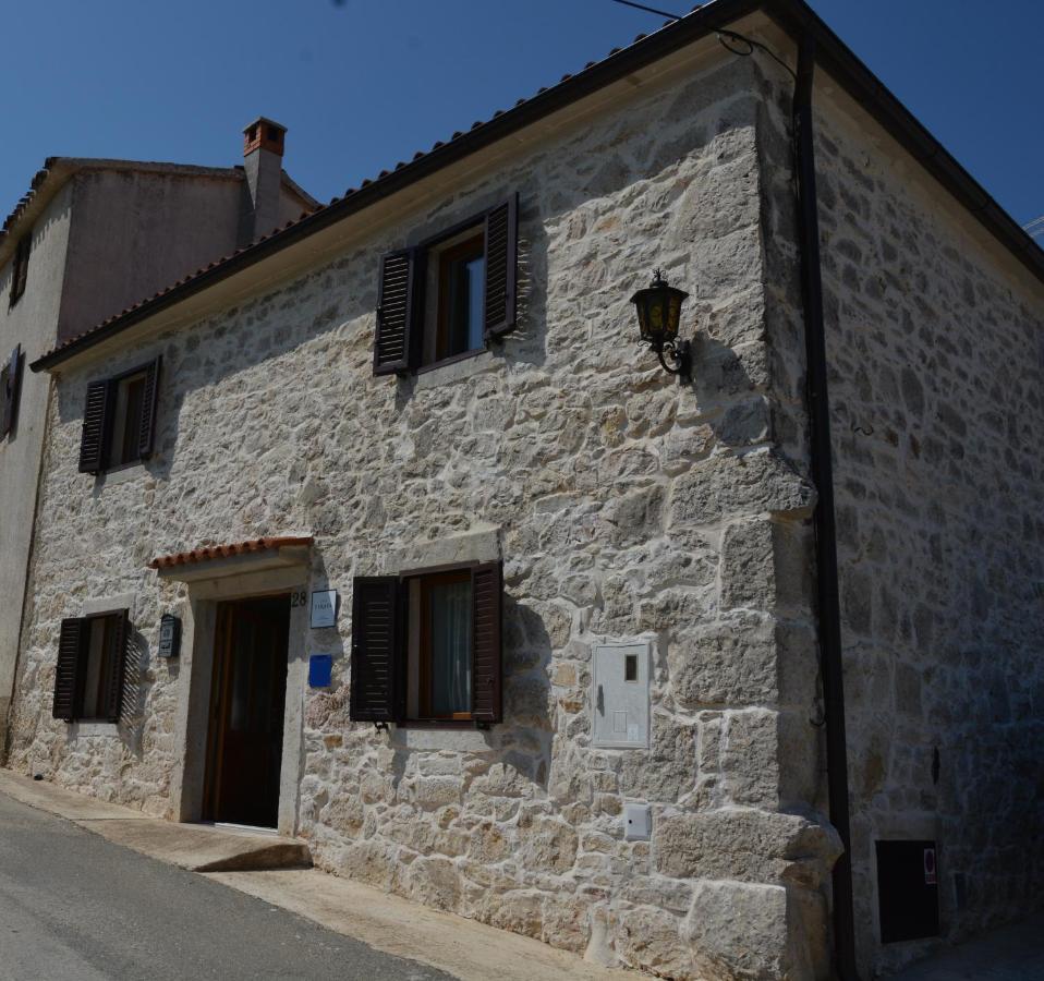 Casa Ferata - Holiday Home Vižinada Exteriér fotografie